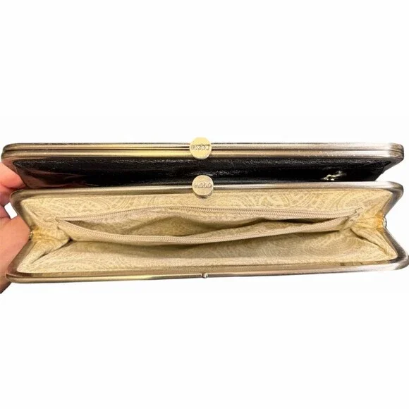 HOBO Black Leather International Lauren Clutch Wallet - Picture 4 of 6